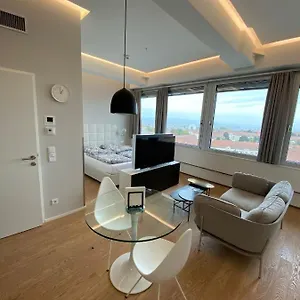 Key Residences Apartamento Viena