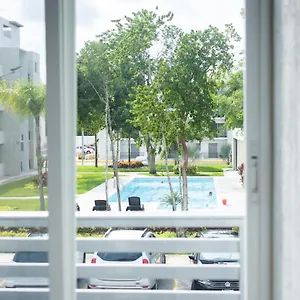  Apartamento Depto 2 Rec. Con Vista A La Piscina En C. Privada